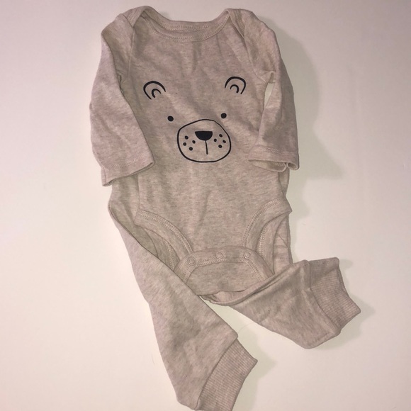 2 long sleeve onsies with pant - Picture 2 of 3